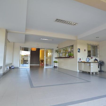 Modern Place Apartment Bangkok Zewnętrze zdjęcie